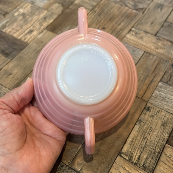Hazel Atlas Moderntone Platonite Pastel Pink Cream Soup Bowls - Picture 5 of 9
